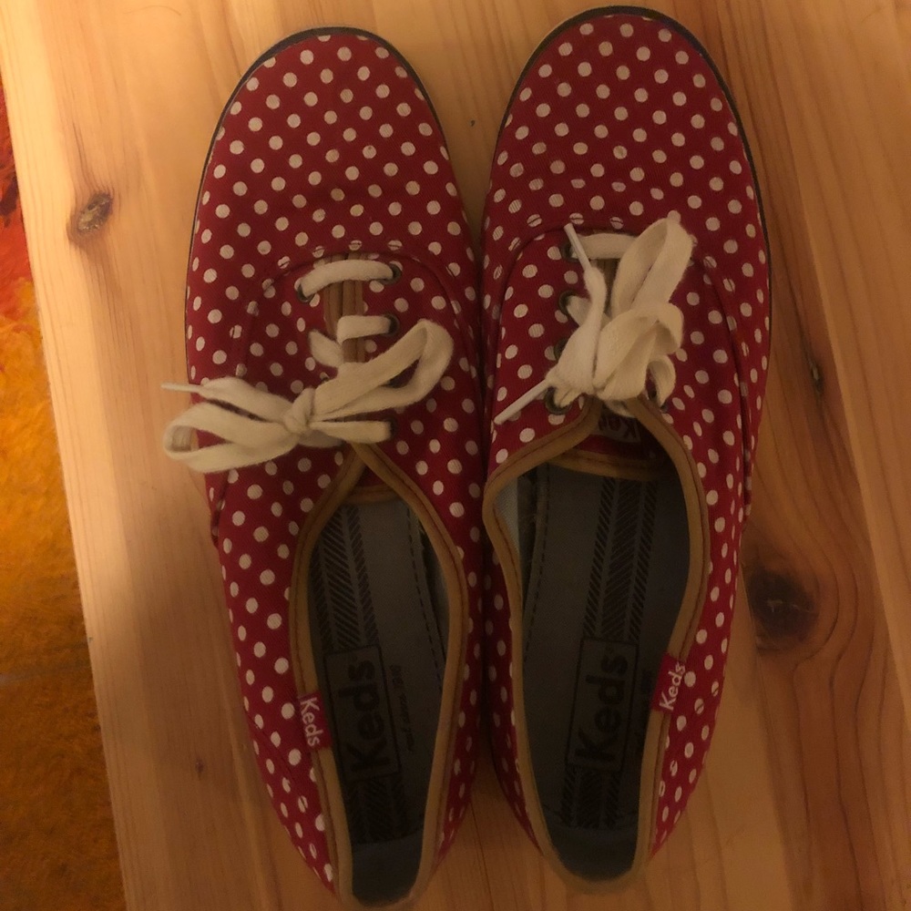Women’s red polka dot Keds size 9.5